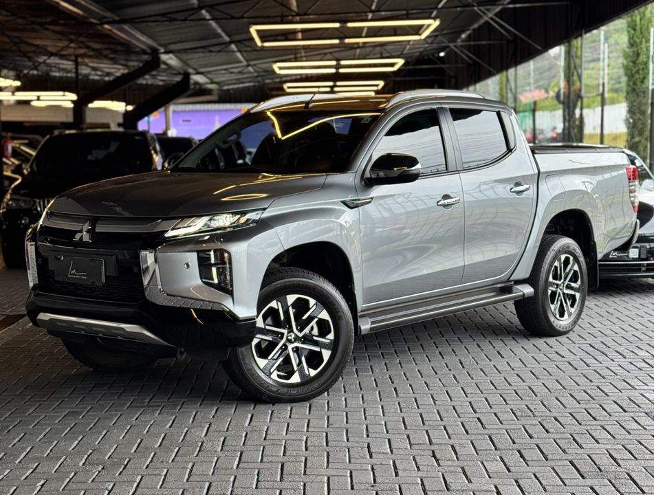 Mitsubishi L200 Triton Sport HPE-S 2.4 CD Dies. Aut