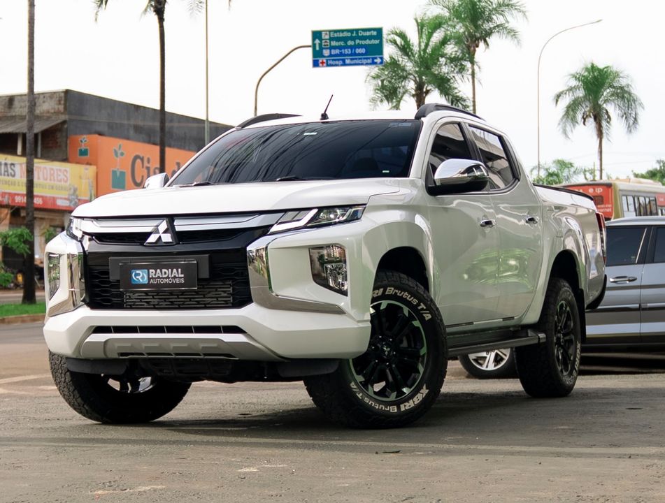 Mitsubishi L200 Triton Sport HPE 2.4 CD Diesel Aut.