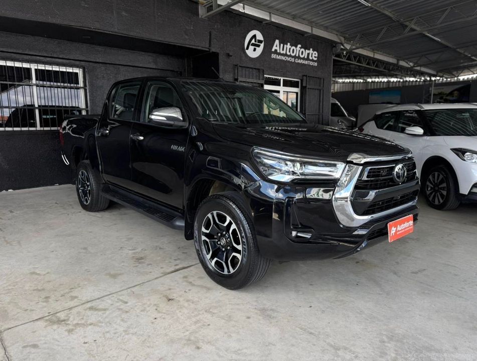 Toyota Hilux CD SRX 4x4 2.8 TDI 16V Diesel Aut.