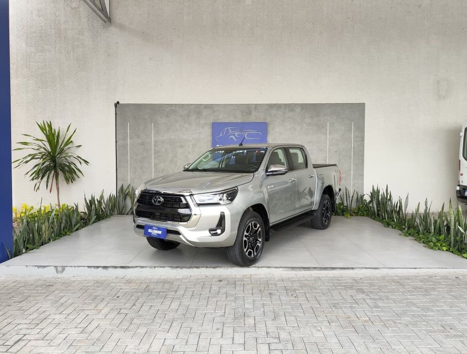 Toyota Hilux CD SRX 4x4 2.8 TDI 16V Diesel Aut.