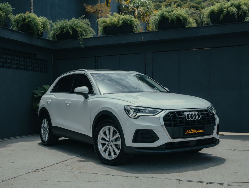 Audi Q3 P. Plus 1.4 TFSI Flex/P.Plus S-tronic