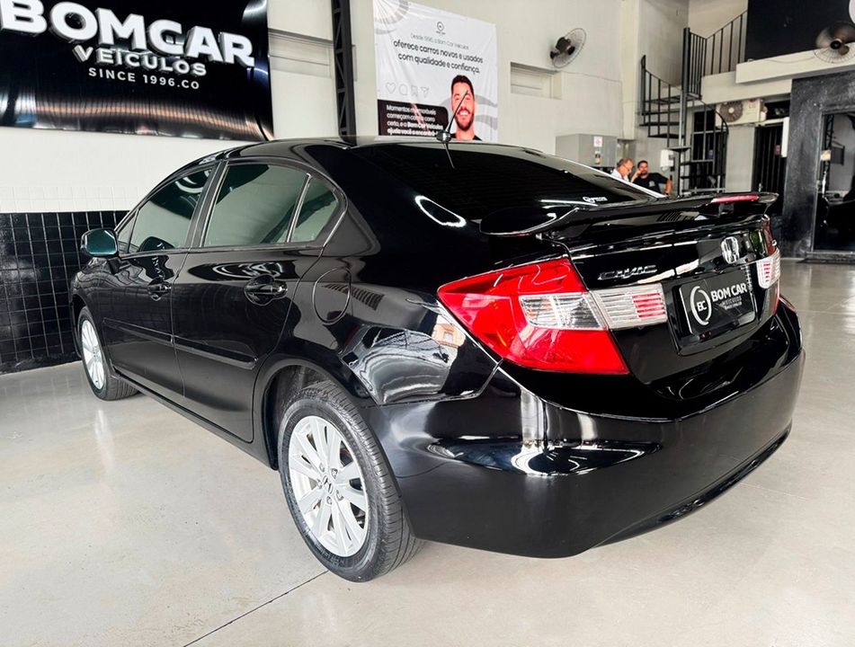 Honda Civic Sedan LXS 1.8/1.8 Flex 16V Aut. 4p