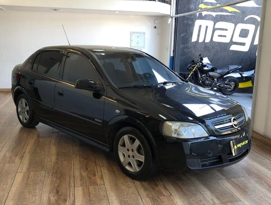 Chevrolet Astra Sed. Advant. 2.0 8V MPFI FlexP. 4p
