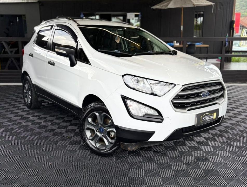 Ford EcoSport FREESTYLE 1.5 12V Flex 5p Mec.