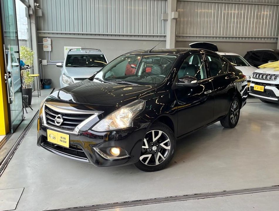 Nissan VERSA SL 1.6 16V FlexStart 4p Aut.