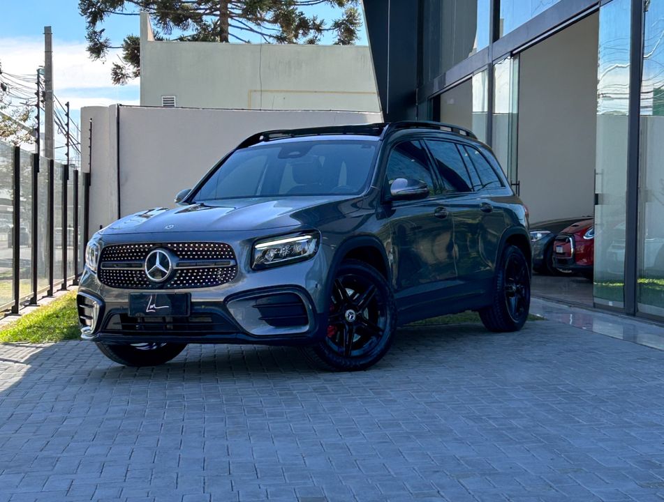 Mercedes GLB 220 4M AMG Line 2.0 TB Aut. (Híb.)