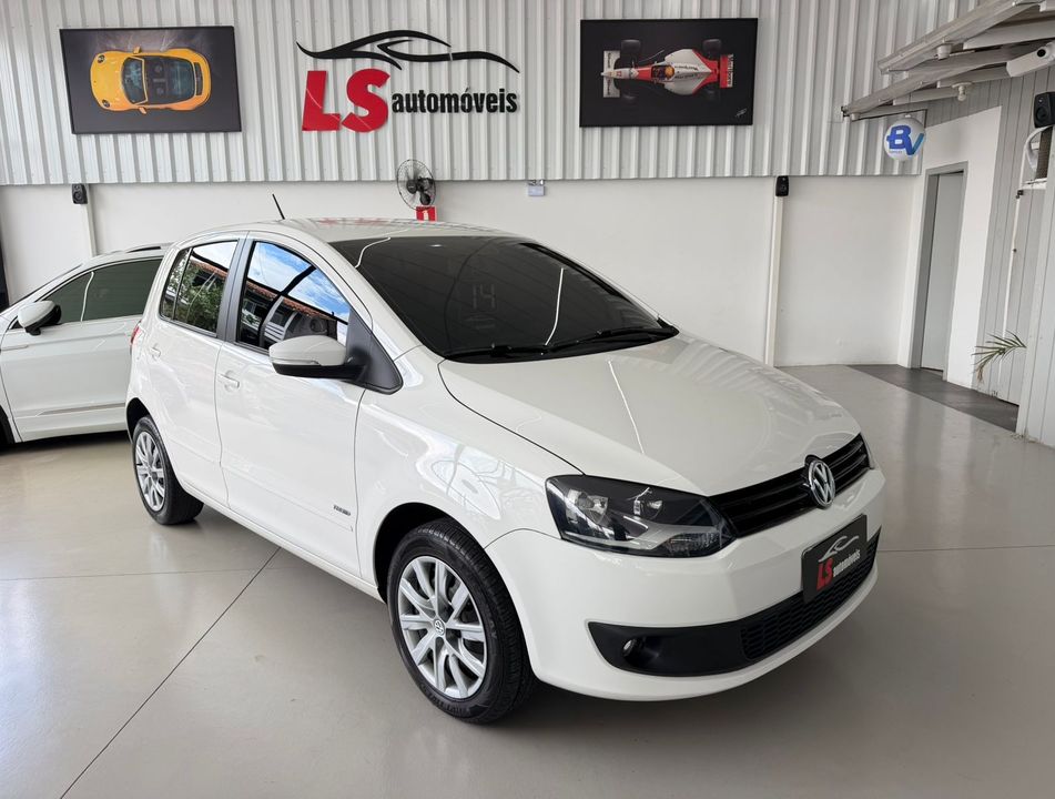 VolksWagen Fox 1.0 Mi Total Flex 8V 5p