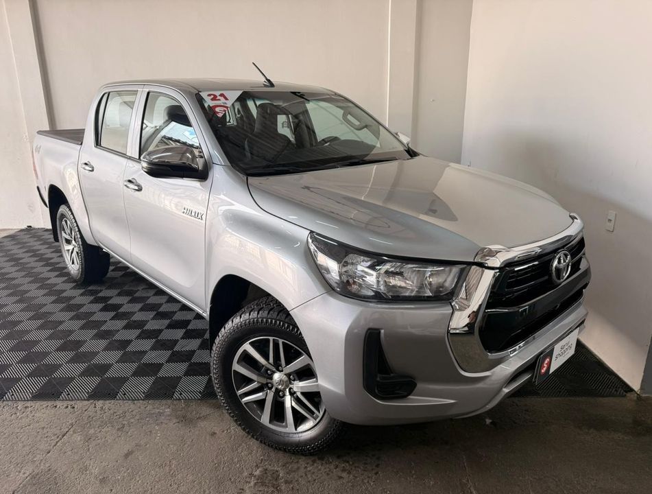 Toyota Hilux CD 4x4 2.8 Diesel Mec.
