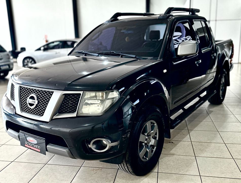 Nissan Frontier SV AT. CD 4x4 2.5 TB Dies. Aut.