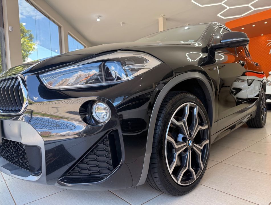 BMW X2 SDRIVE 20i 2.0/2.0 TB A. Flex 16V Aut