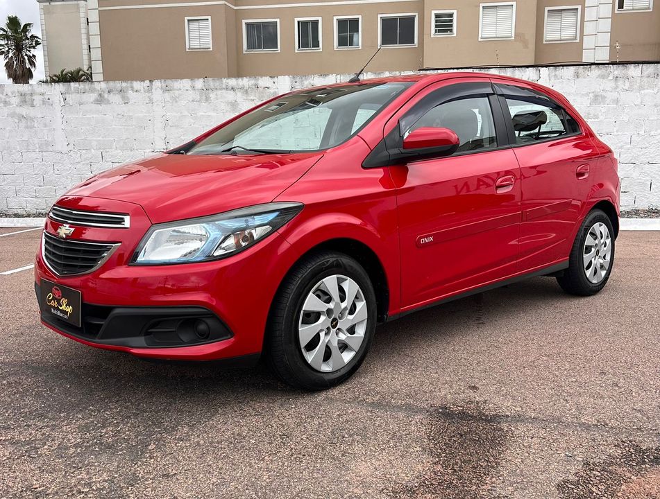Chevrolet ONIX HATCH LT 1.4 8V FlexPower 5p Mec.