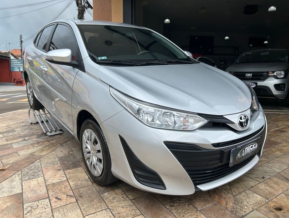 Toyota YARIS XL Sedan 1.5 Flex 16V 4p Aut.