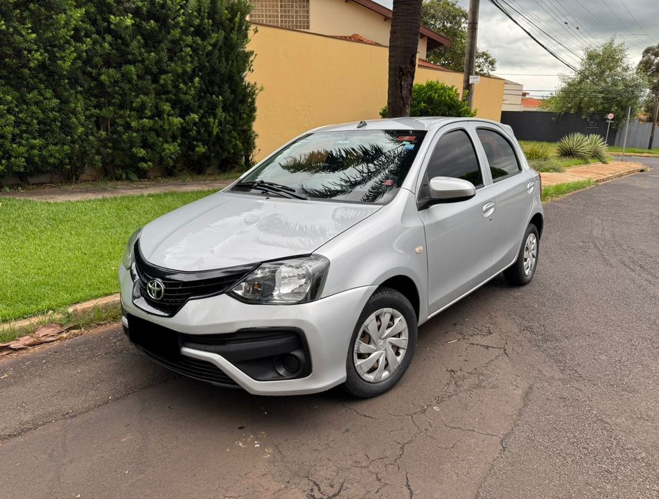 Toyota ETIOS X 1.3 Flex 16V 5p Mec.