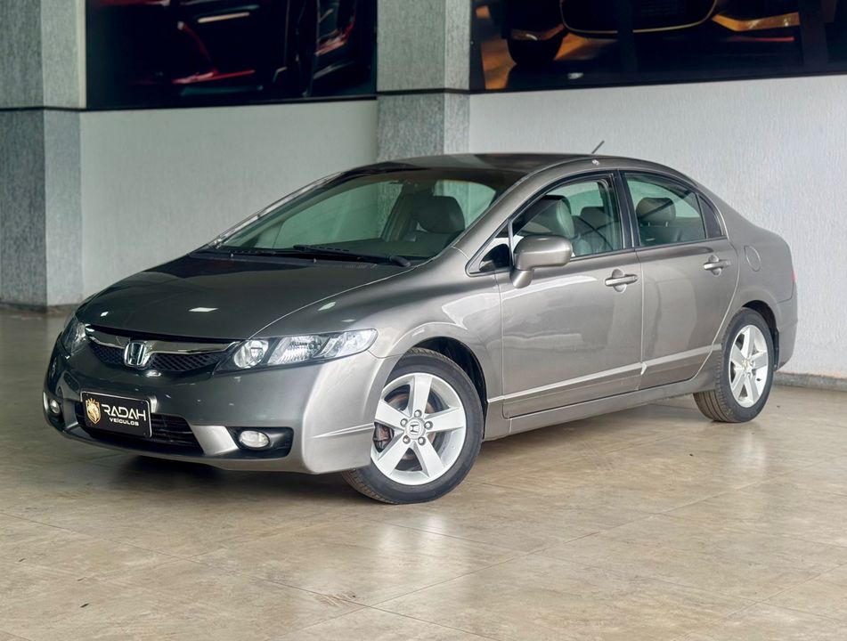 Honda Civic Sedan LXS 1.8/1.8 Flex 16V Mec. 4p