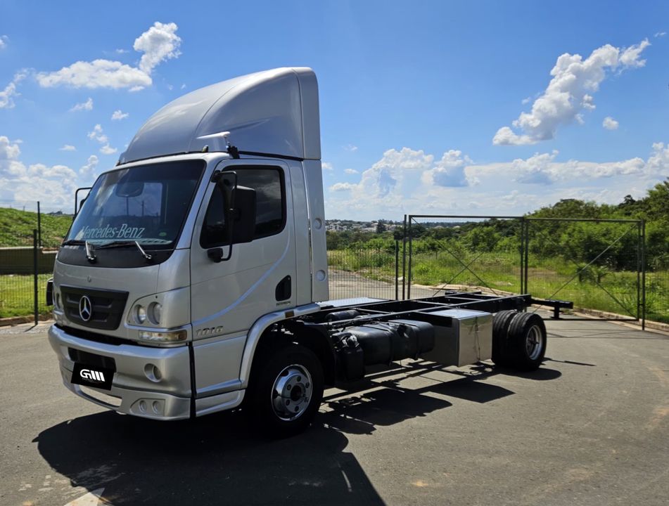 MERCEDES-BENZ Accelo 1016 2p (diesel) (E5)