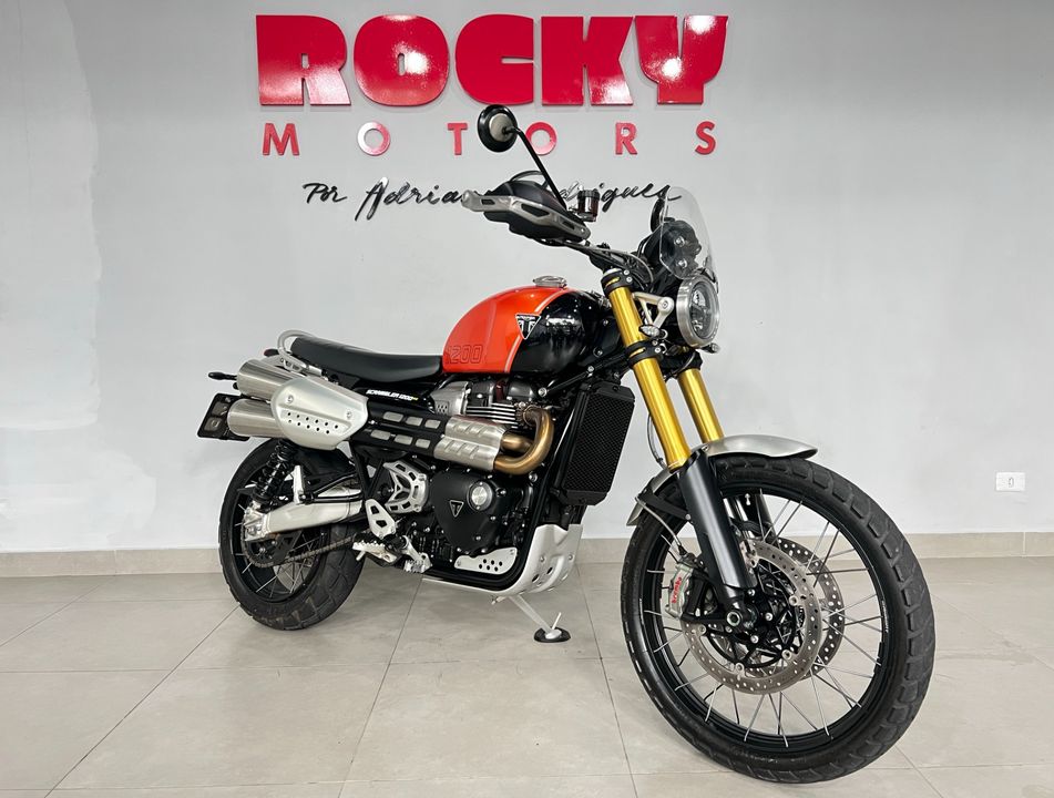TRIUMPH SCRAMBLER 1200 XE