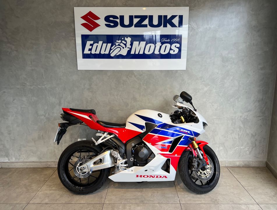 HONDA CBR 600 RR