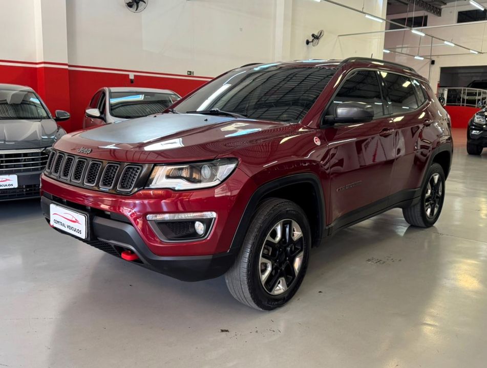 Jeep COMPASS TRAILHAWK 2.0 4x4 Dies. 16V Aut.
