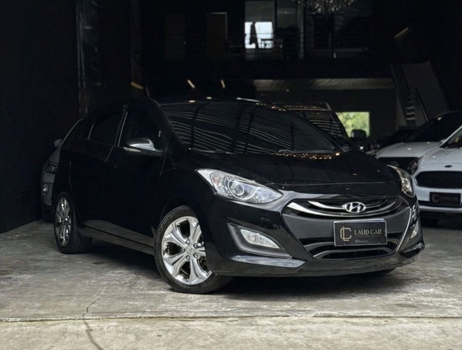 Hyundai i30 1.8 16V Aut. 5p