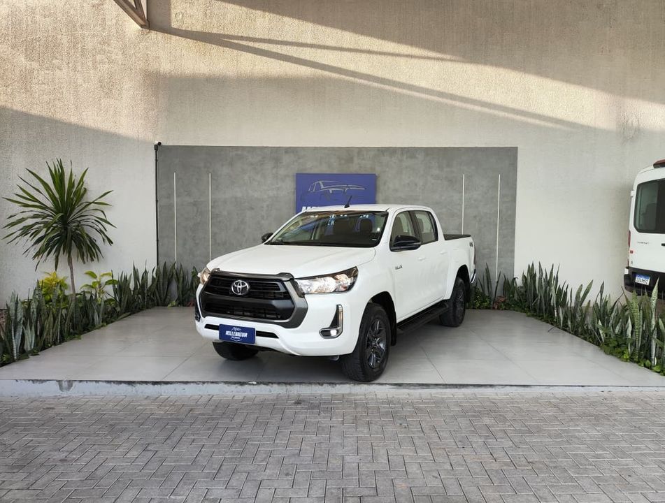 Toyota Hilux CD SR 4x4 2.8 TDI Diesel Aut.