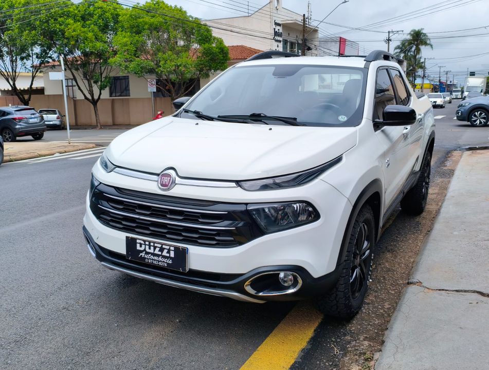 Fiat Toro Freedom 2.0 16V 4x4 TB Diesel Mec.