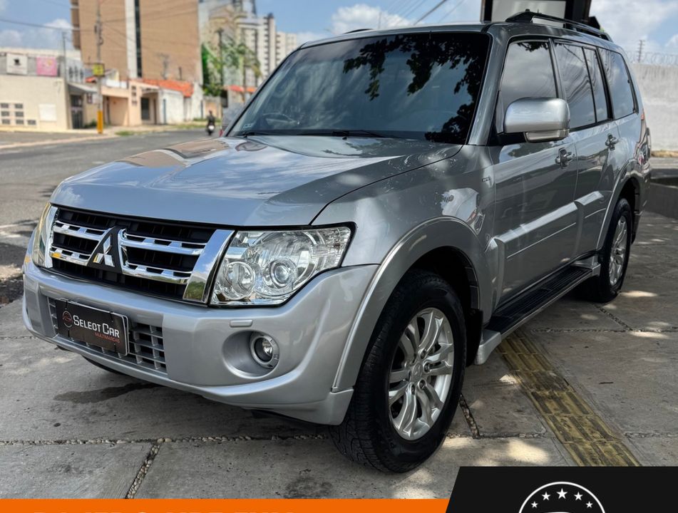 Mitsubishi Pajero HPE Full 3.2 4x4 T.I.Dies. 5p Aut