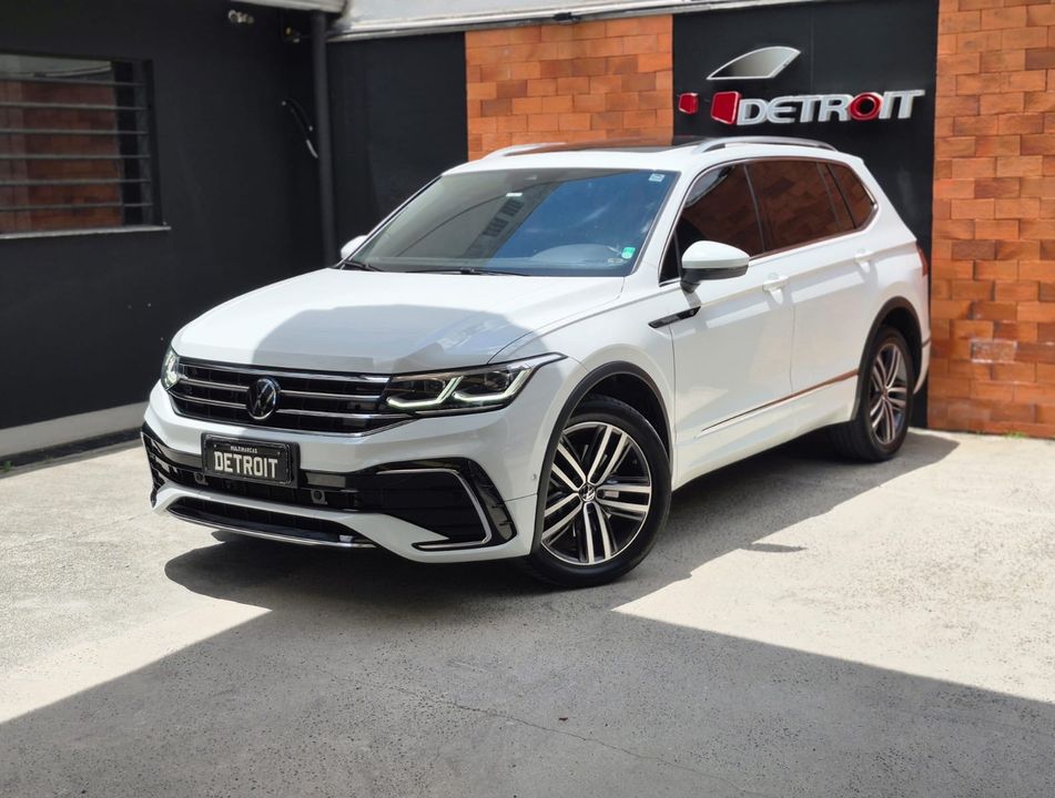 VolksWagen TIGUAN Allspac R-Line 300 TSI 2.0 