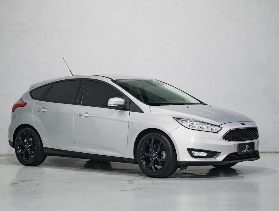 Ford Focus 2.0 16V/SE/SE Plus Flex 5p Aut.