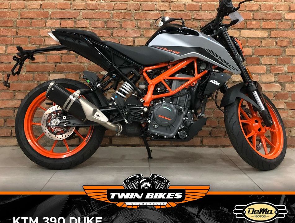 KTM DUKE 390