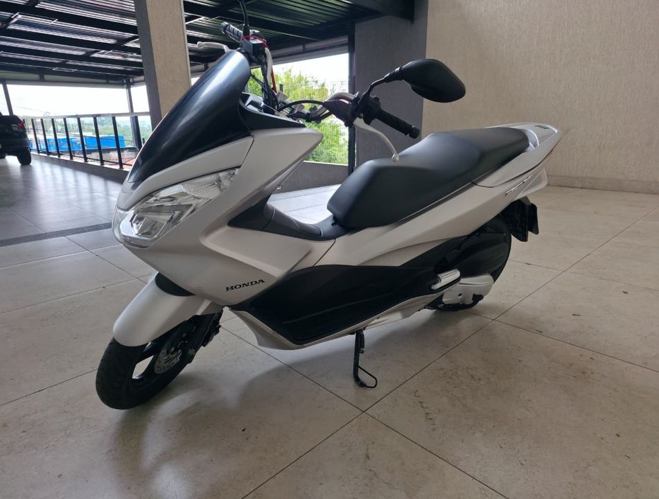 HONDA PCX 150 SPORT