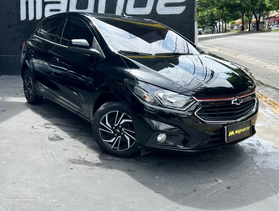 Chevrolet ONIX HATCH LTZ 1.4 8V FlexPower 5p Aut.