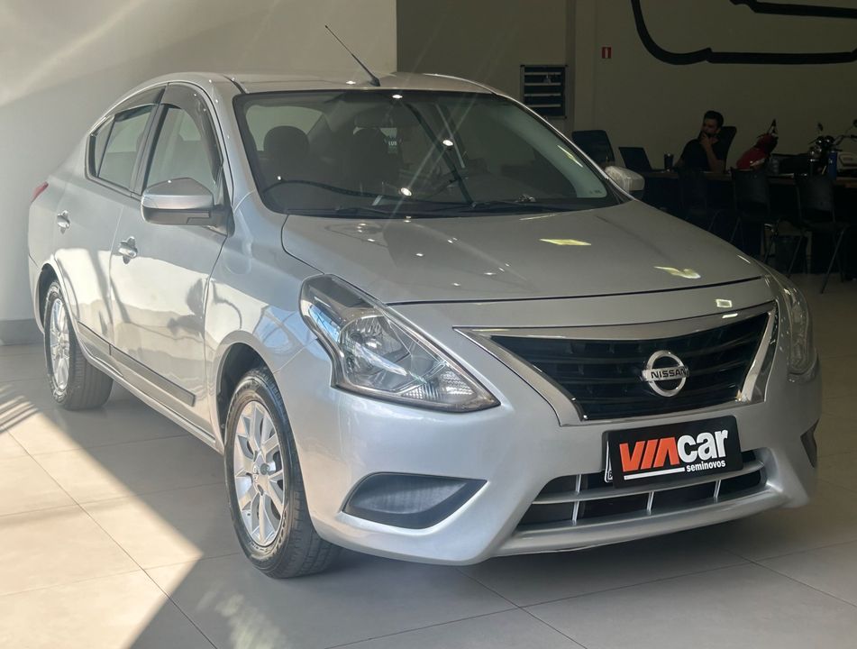Nissan VERSA SV 1.6 16V FlexStart 4p Mec.