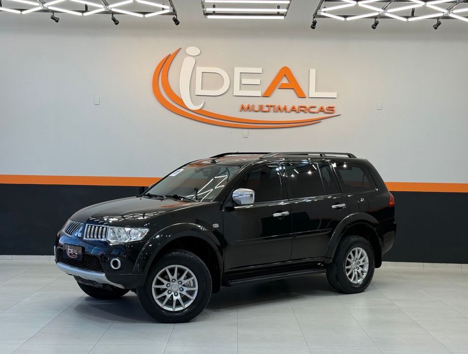 Mitsubishi Pajero DAKAR 3.2 4x4 T.I. Dies. 5p Aut.