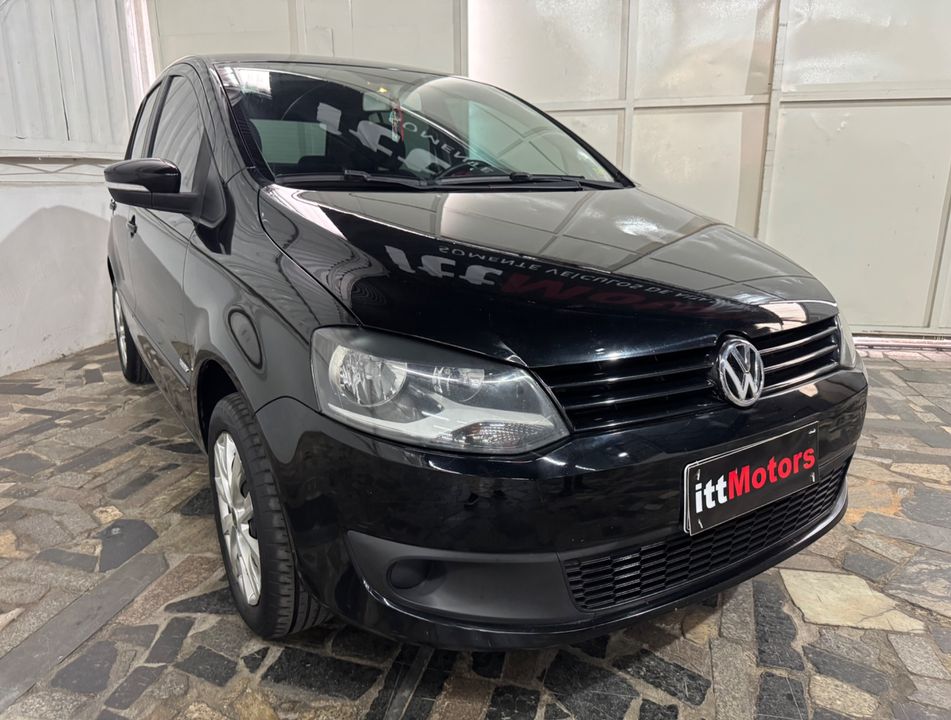 VolksWagen Fox 1.6 Mi Total Flex 8V 5p
