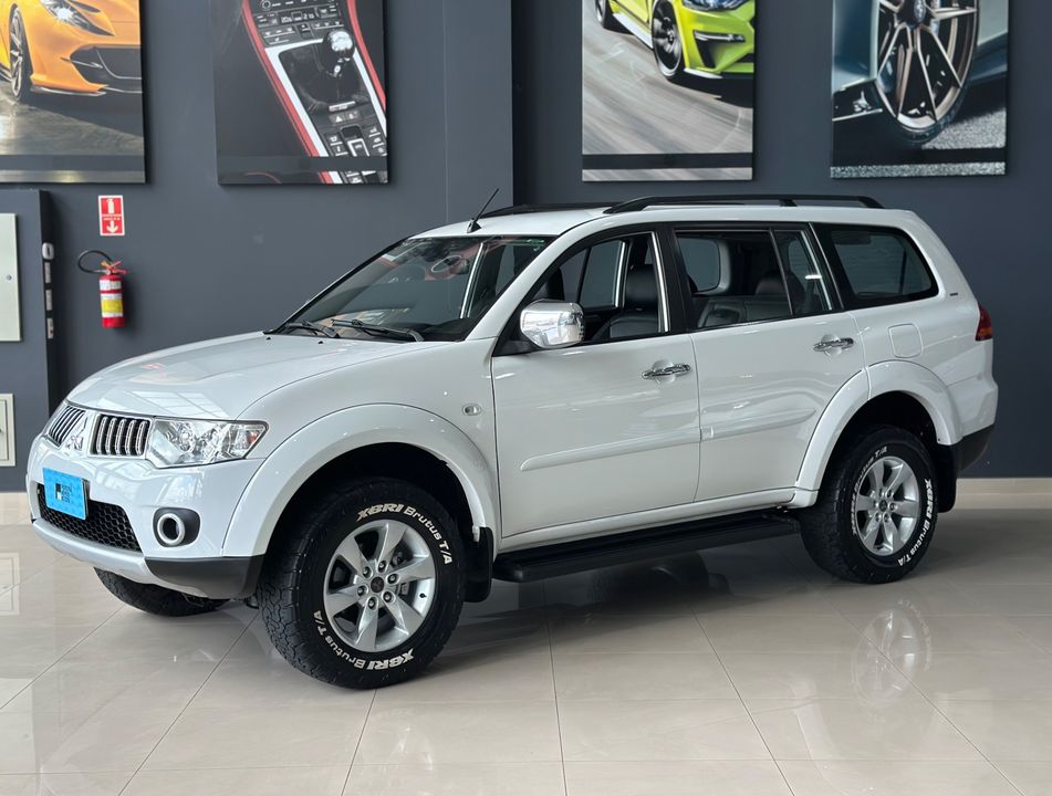 Mitsubishi Pajero DAKAR/HPE 3.5 4x4 Flex 5p Aut.