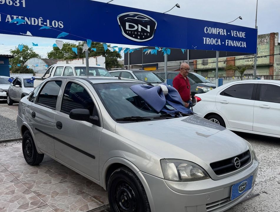 Chevrolet Corsa Sedan 1.0 MPFI 8V 71cv 4p
