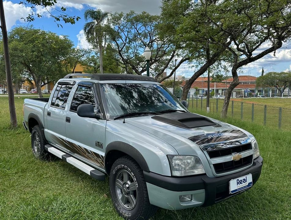 Chevrolet S10 Pick-Up RODEIO 2.4 MPFI F.Power CD