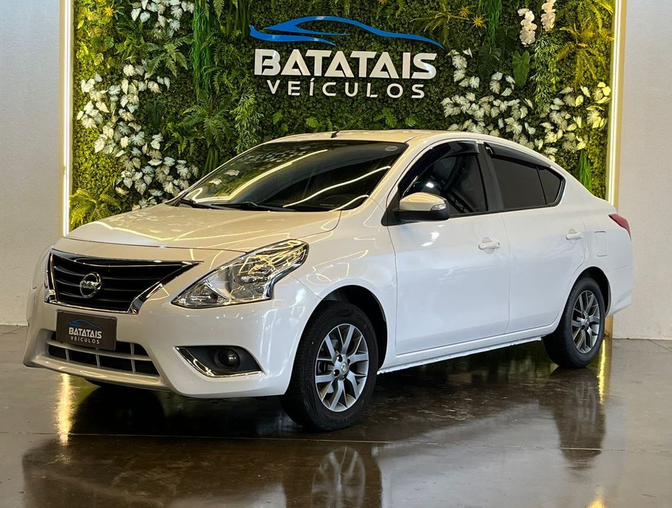 Nissan VERSA SV 1.6 16V FlexStart 4p Mec.
