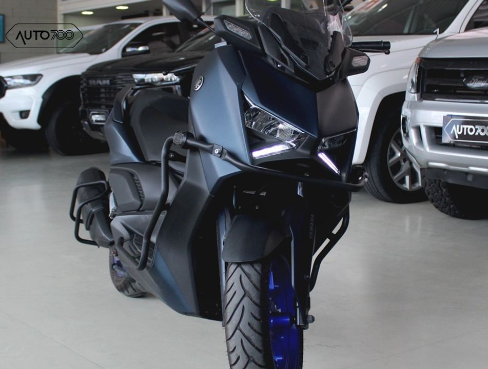YAMAHA XMAX 250 CONNECTED 