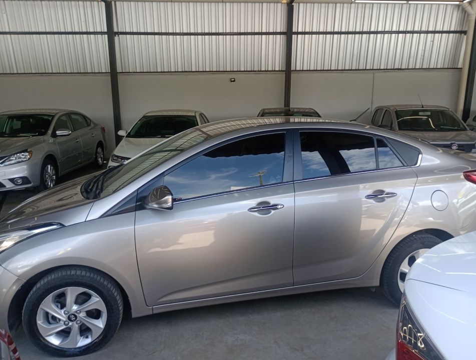 Hyundai HB20S Premium 1.6 Flex 16V Aut. 4p