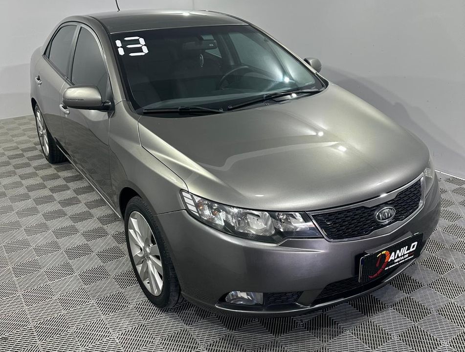 Kia Motors Cerato 1.6 16 V Flex Mec.