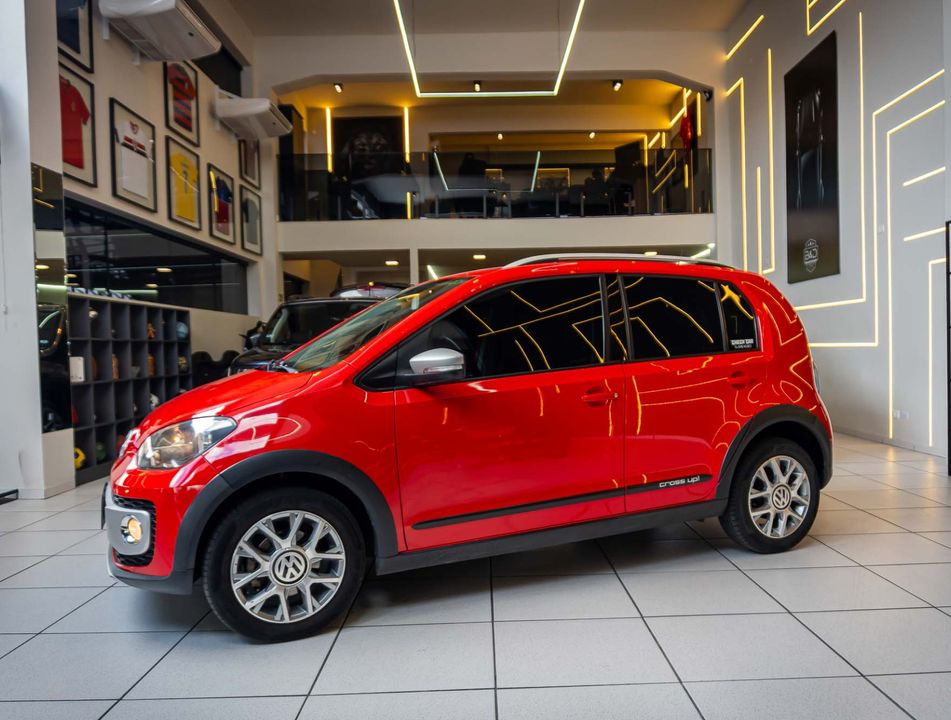 VolksWagen up! cross 1.0 TSI Total Flex 12V 5p