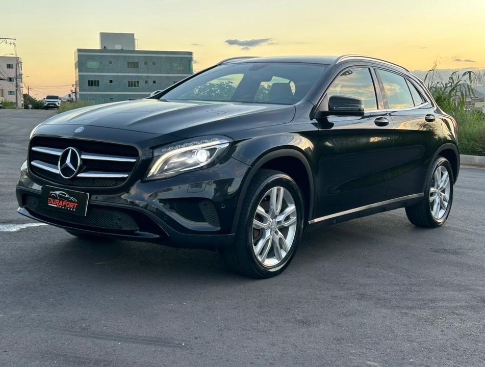 Mercedes GLA 200 Advance 1.6/1.6 TB 16V Flex Aut.