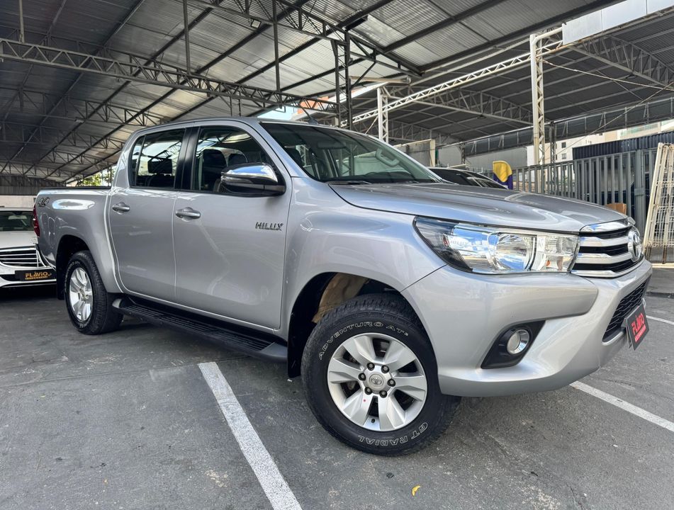 Toyota Hilux CD SRV 4x4 2.8 TDI Diesel Aut.