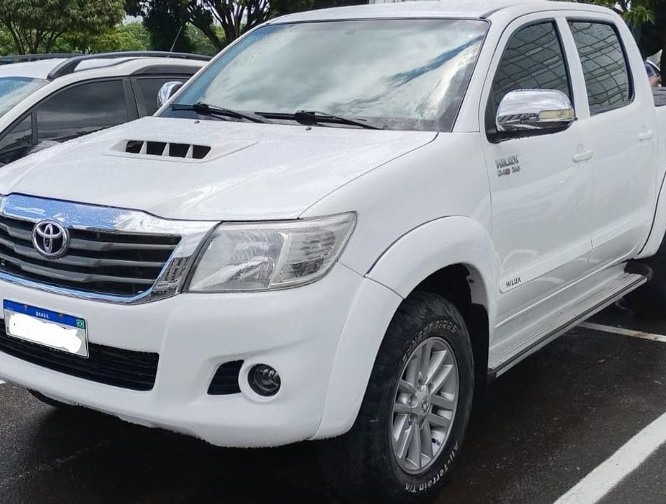 Toyota Hilux CD SRV D4-D 4x4 3.0 TDI Diesel Aut