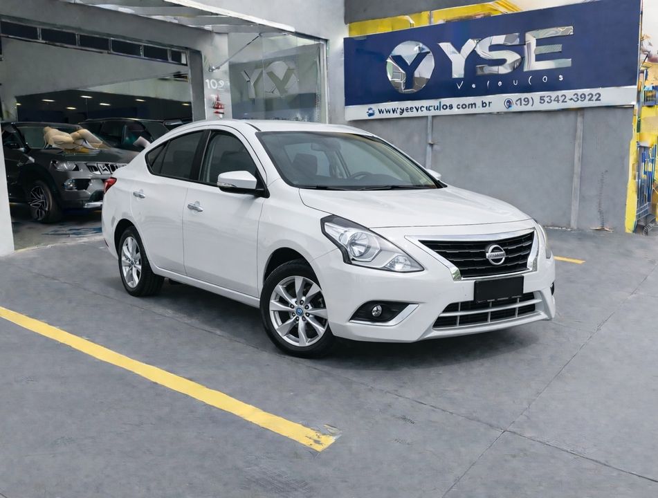 Nissan VERSA UNIQUE 1.6 16V FlexStart 4p Aut.