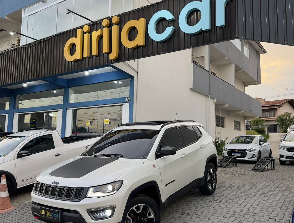 Jeep COMPASS TRAILHAWK 2.0 4x4 Dies. 16V Aut.