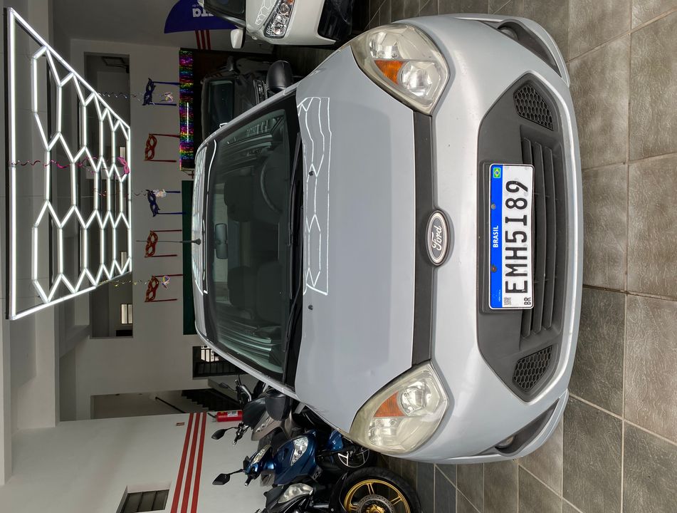 Ford Fiesta Sedan 1.6 16V Flex Mec.