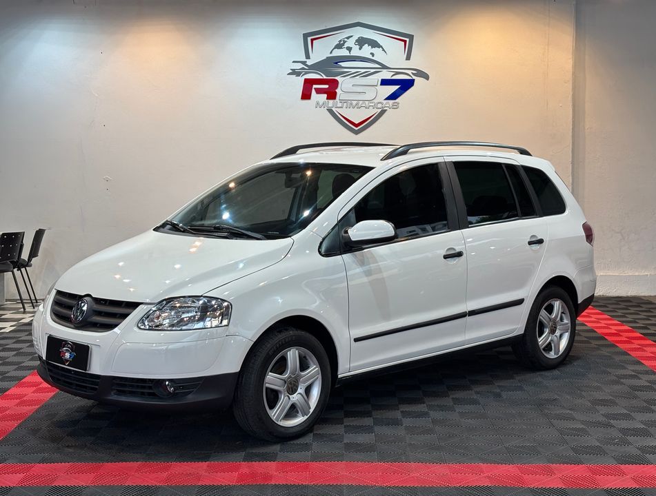 VolksWagen SPACEFOX 1.6/ 1.6 Trend Total Flex 8V 5p