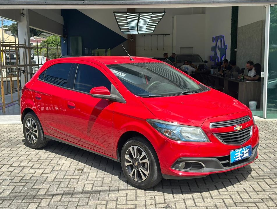 Chevrolet ONIX HATCH LTZ 1.4 8V FlexPower 5p Mec.